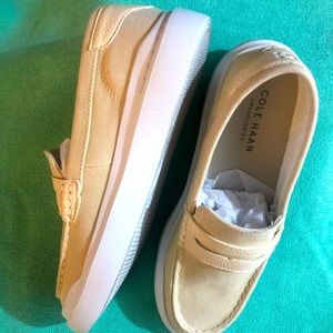 Brand new penny-loafers from Cole Haan, Grandseries